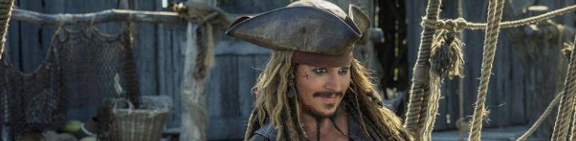 Johnny Depp varuje fanoušky před podvodníky, kteří se přiživují na jeho jménu
