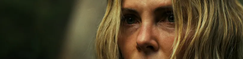 V thrilleru Apex bude Charlize Theron prchat před šíleným lovcem v australské divočině