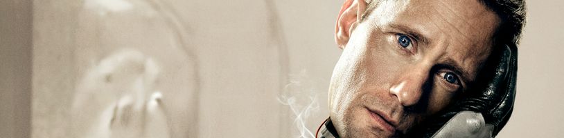 Z deníku Robokata je komorní drama, kterého prostě chcete víc
