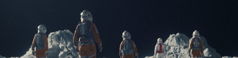 V dobrodružné sci-fi Crater se parta dětí z kolonie na Měsíci vydá prozkoumat tajemný kráter