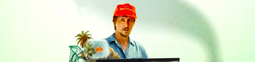 V hororové komedii Mermaid začne rozvedený narkoman pečovat o mořskou pannu