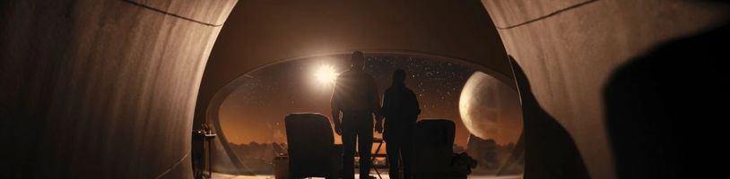 Hvězdně obsazený sci-fi seriál Night Sky na nových fotkách 