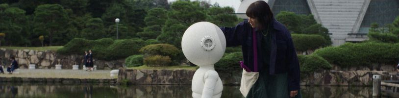 Sunny: Američanka v Japonsku dostane jako útěchu za zmizelou rodinu robota
