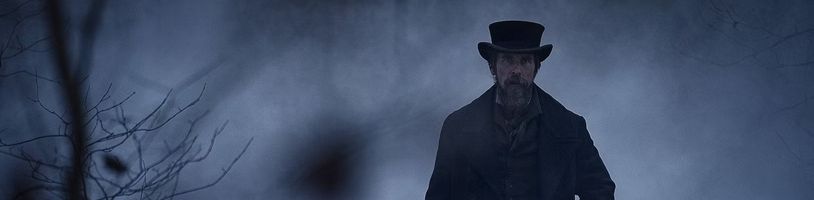 Christian Bale jako detektiv z 19. století na první fotce k mysterióznímu thrilleru The Pale Blue Eye