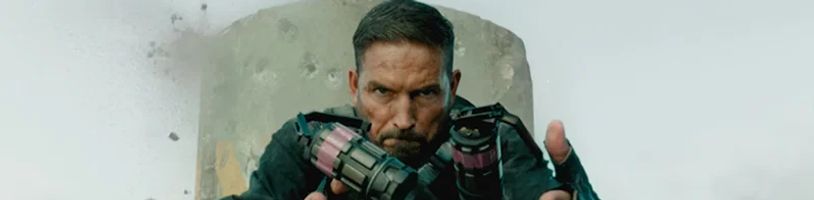 V akčňáku Ghost Soldier vyhlásí Jim Caviezel válku korporátním zmetkům