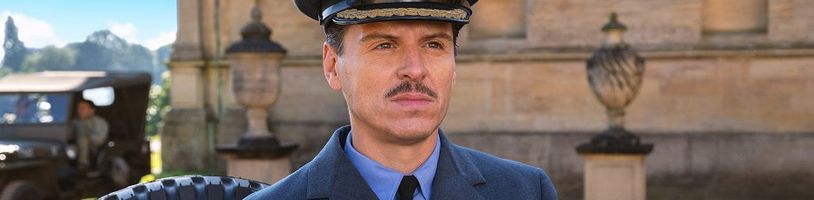 Zmaří vylodění v Normandii počasí? Válečné drama Pressure v nové upoutávce