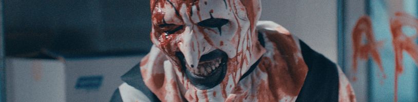 Terrifier 3: Další díl náležitě brutálního a krvavého hororu zná oficiální datum premiéry