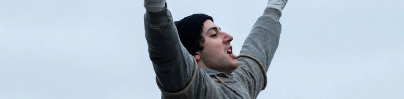 Já, Rocky: Mladý Sylvester Stallone bojuje za svůj vysněný film v prvním traileru