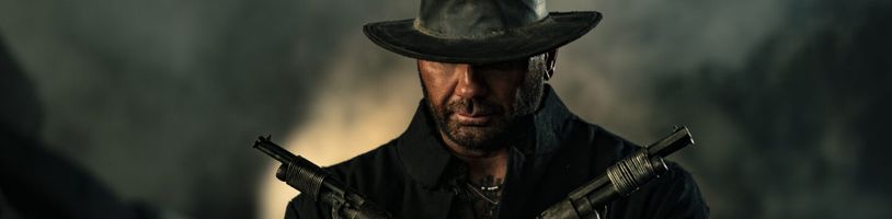 Dave Bautista bude čelit mimozemšťanům v dystopickém sci-fi thrilleru