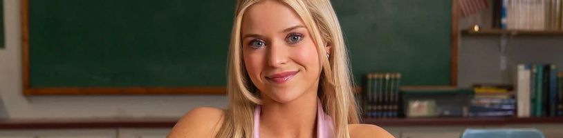 Prequel Pravé blondýnky odhaluje plakát a datum premiéry, druhá řada už má zelenou