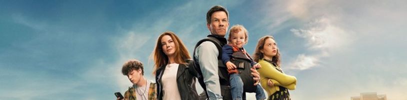 V akční komedii Plán pro rodinu musí Mark Wahlberg jako elitní zabiják ochránit své nejbližší