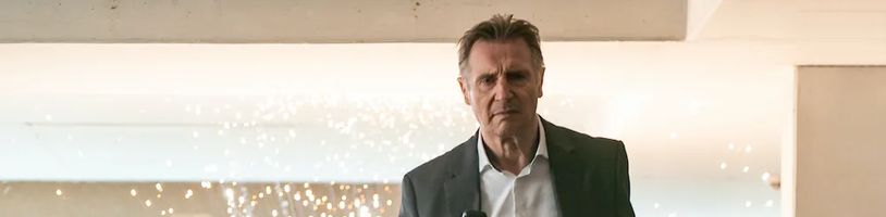 Liam Neeson ztvární bývalého bankovního lupiče v krimi komedii 4 Kids Walk Into a Bank