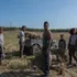 V postapokalyptickém thrilleru 40 Acres bude muset ozbrojená rodinka bránit svůj domov