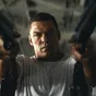 Němý akčňák Motor City s pomstychtivým Alanem Ritchsonem vypadá jako pěkně stylová jízda