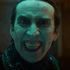 Komediální horor Renfield odhaluje Nicolase Cage jako hraběte Drákulu v 21. století 