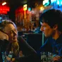 The Sun Never Sets: Dakota Fanning uvízne v chaotickém milostném trojúhelníku