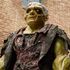 Toxický mstitel: Zmutovaný Peter Dinklage na prvních fotkách a plakátu