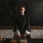 Maika Monore řádí jako vraždící viktoriánské psycho v první upoutávce