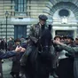 Tommy Shelby se vrací v prvním teaseru k filmovému pokračování Gangů z Birminghamu