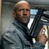 V akčňáku Mutiny rozpoutá Jason Statham pořádný masakr na nákladní lodi plné ničemů
