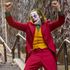 Joker 2 dostal oficiální název. Režisér se pochlubil fotkou scénáře 