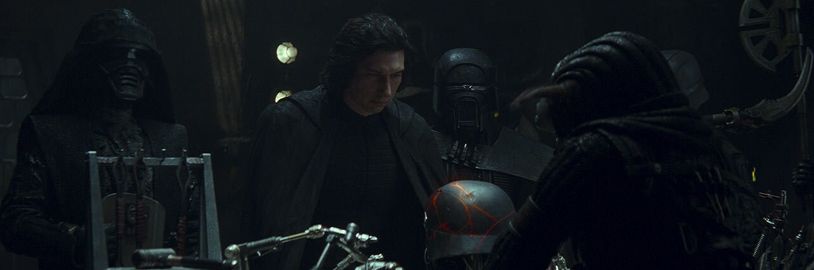 Adam Driver chystal se Stevenem Soderberghem Star Wars film o Benu Solovi. Ale od Disneyho dostal stopku