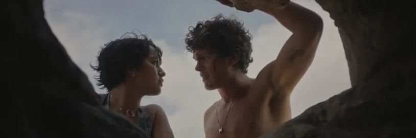 V psychologickém hororu Psyché procitne na řeckém ostrově duch toužící po pomstě