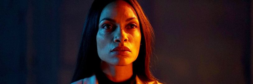 Unmerciful Good Fortune: Servírka bude zabíjet lidi, aby je ochránila před osudem horším než smrt