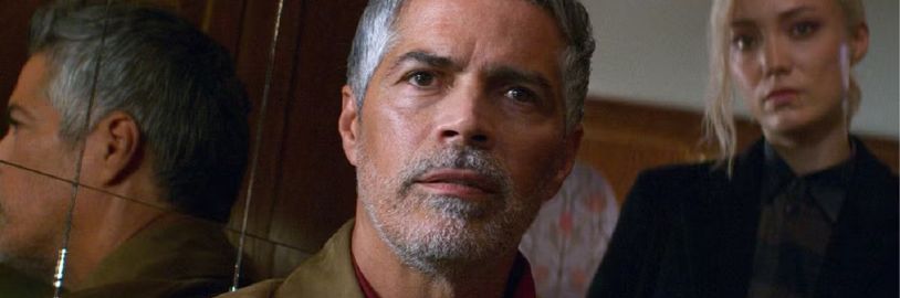 Coyote: Esai Morales bude čelit hněvu nemilosrdného pašeráckého gangu