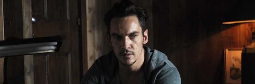 V hororu The Catch se o rozum přicházející šéfkuchař pokusí chytit mořskou pannu