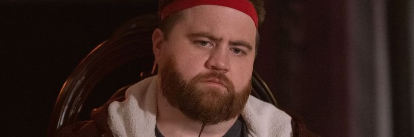Paul Walter Hauser se v krimi filmu Garden City infiltruje mezi nebezpečné extremisty