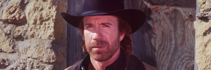 Ve věku 86 let zemřel legendární americký herec Chuck Norris